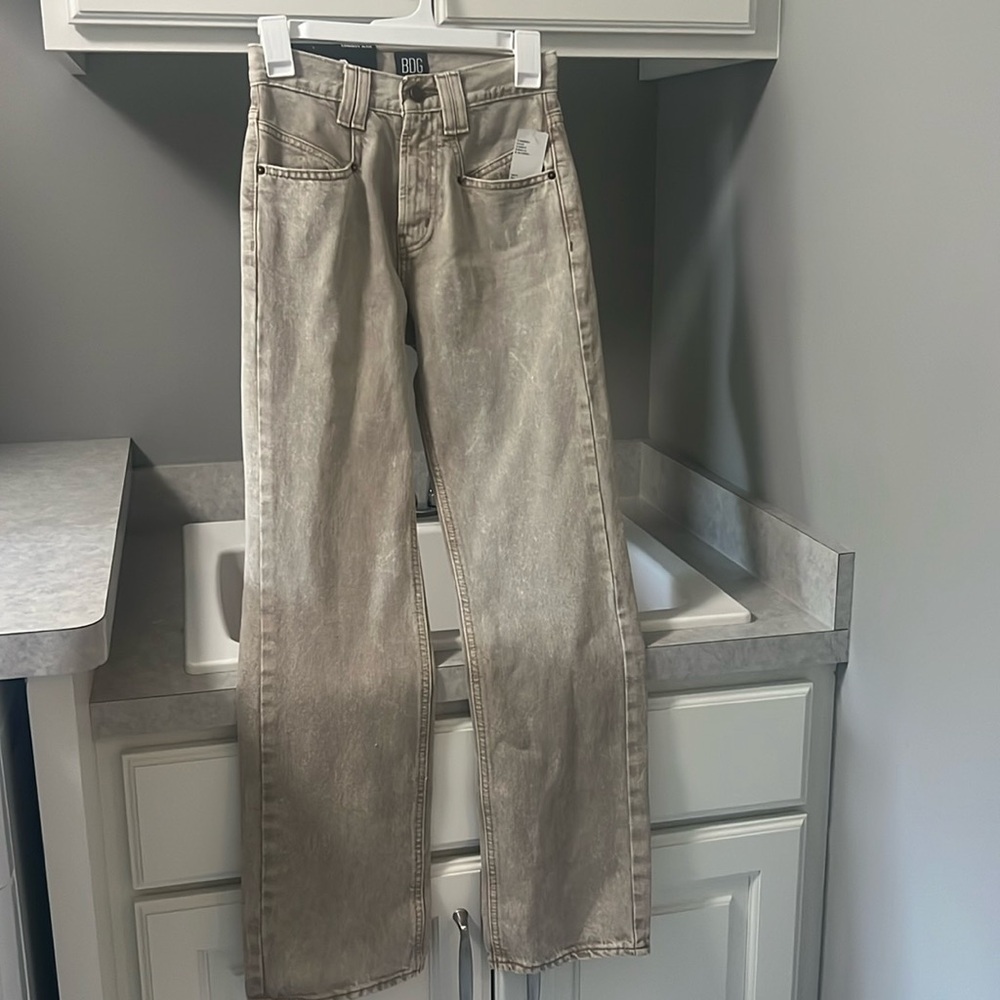 NWT * BDG Neutral Cowboy Jean Size 24